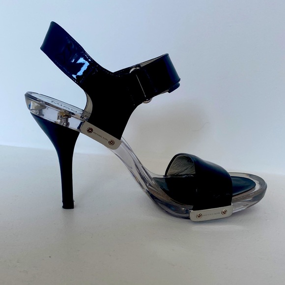 Michael Kors Size 6.5 Black/Clear - Picture 6 of 7